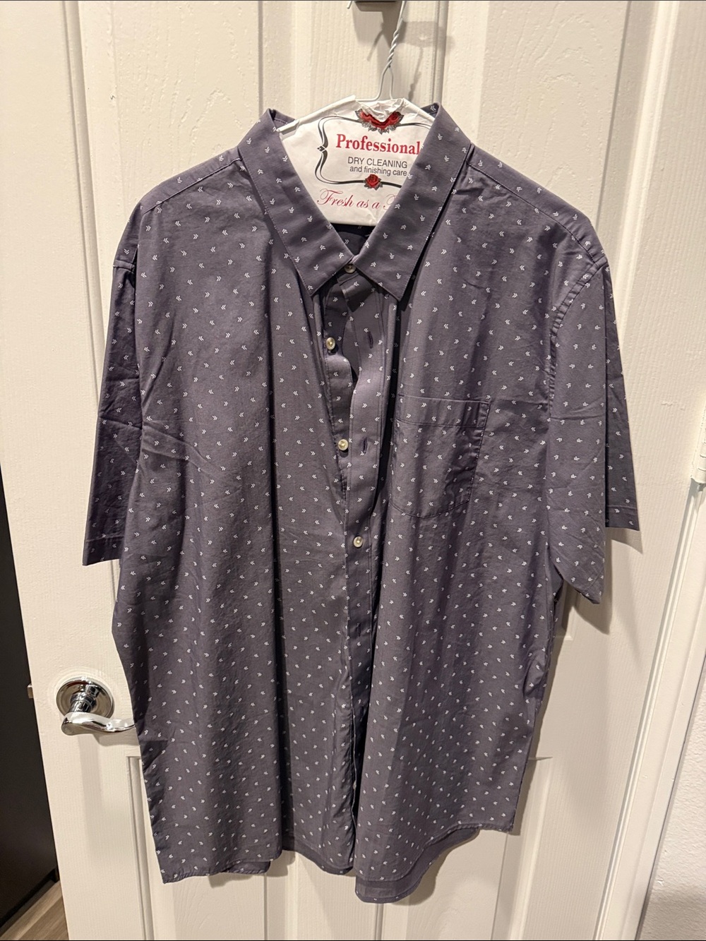 Men's Short Sleeve Button-Up Shirt - Gray with Micro Print Travis Mathew